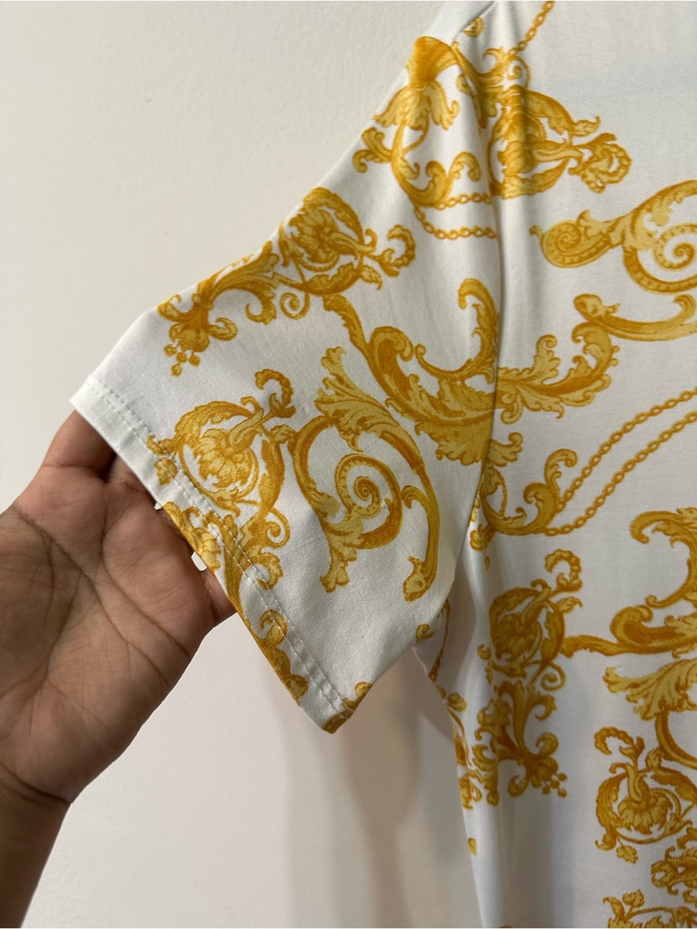 Poof New York Gold Baroque Chain Print Dress Plus Size 2X Short Sleeve Side Slit - Picture 5 of 9